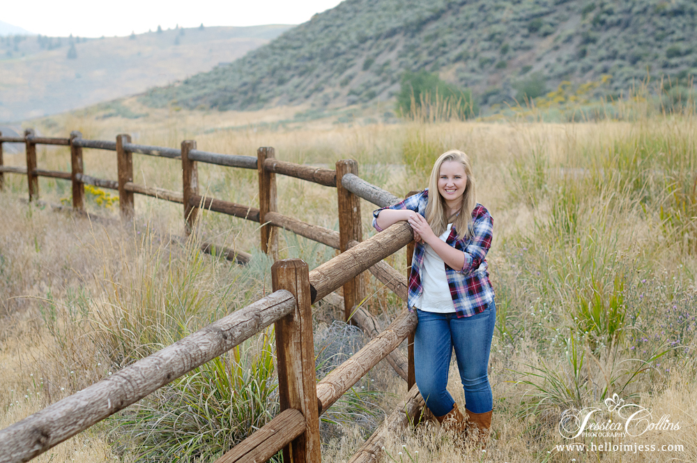 _DSC2529-AllisonHolt-Senior-2015